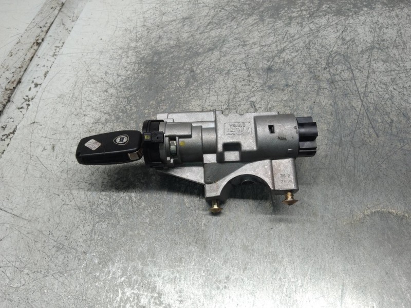 Recambio de conmutador de arranque para lancia thesis (115) 2.4 jtd executive referencia OEM IAM 010194 B365 