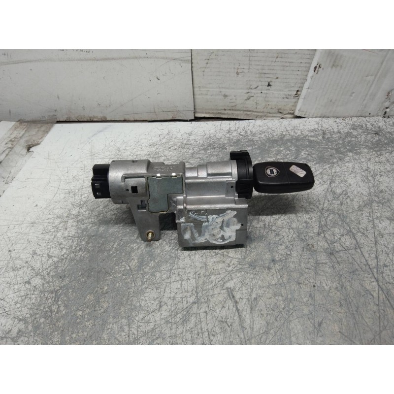 Recambio de conmutador de arranque para lancia thesis (115) 2.4 jtd executive referencia OEM IAM 010194 B365 