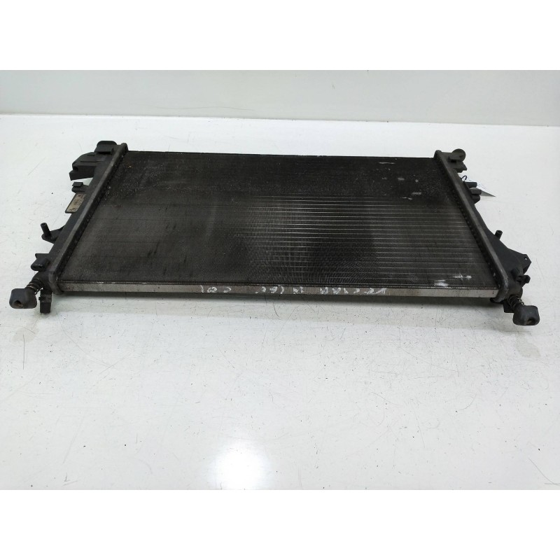 Recambio de radiador agua para opel vectra c berlina 1.8 16v cat (z 18 xe / 2h9) referencia OEM IAM 868388D  