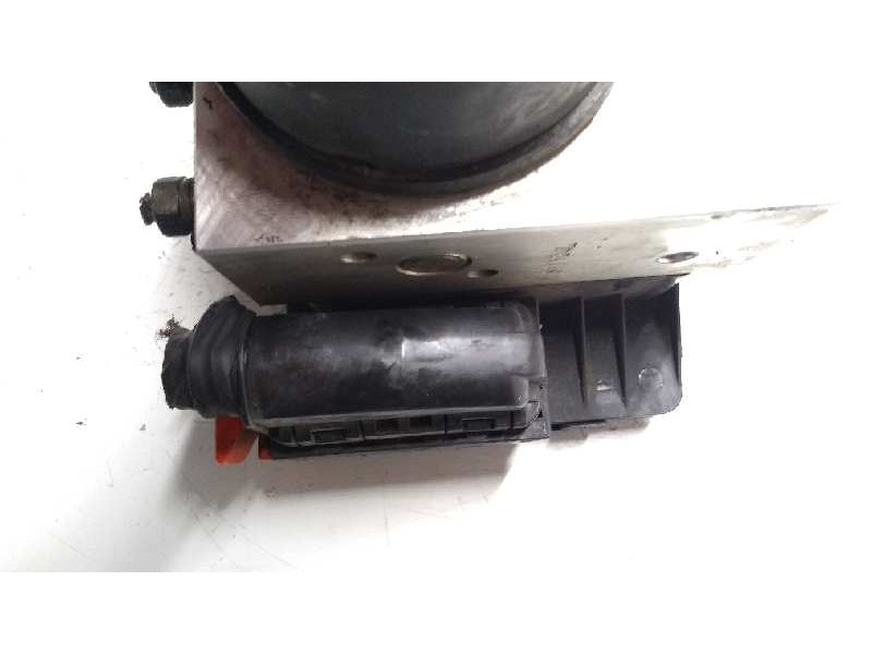 Recambio de abs para kia carnival ii 2.9 crdi lx referencia OEM IAM BH60102400 0K56T437A0 AK56T537AE