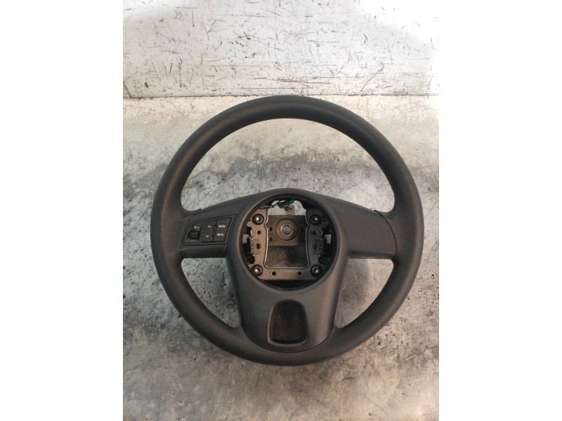 Recambio de volante para kia soul diva referencia OEM IAM   