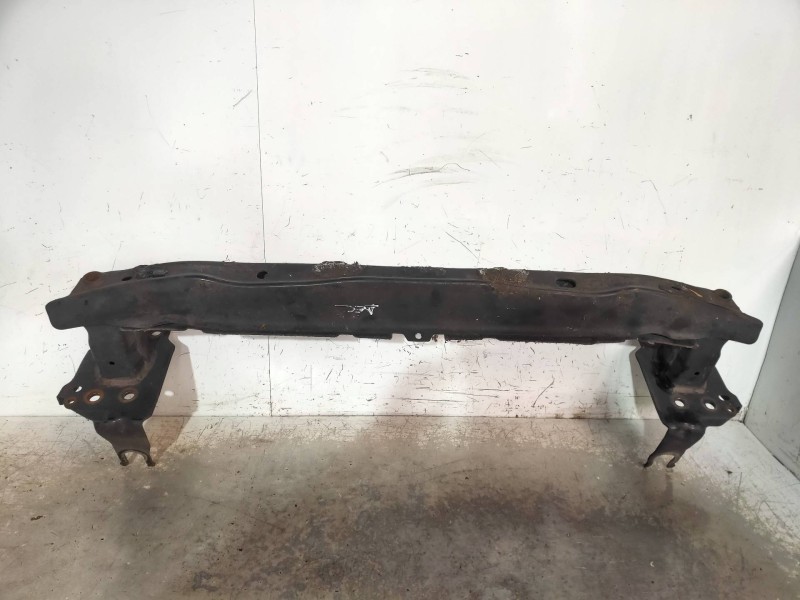 Recambio de refuerzo paragolpes delantero para volkswagen touareg (7la) tdi r5 referencia OEM IAM   