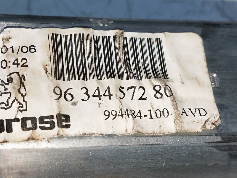 Recambio de elevalunas delantero derecho para peugeot 307 berlina (s2) 1.4 16v cat (kfu / et3j4) referencia OEM IAM 9634457280 9