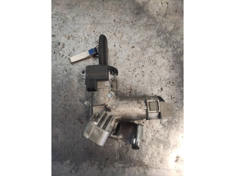 Recambio de conmutador de arranque para ford fiesta (ccn) st-line referencia OEM IAM 8A6T15607AC 9V213F880ED 