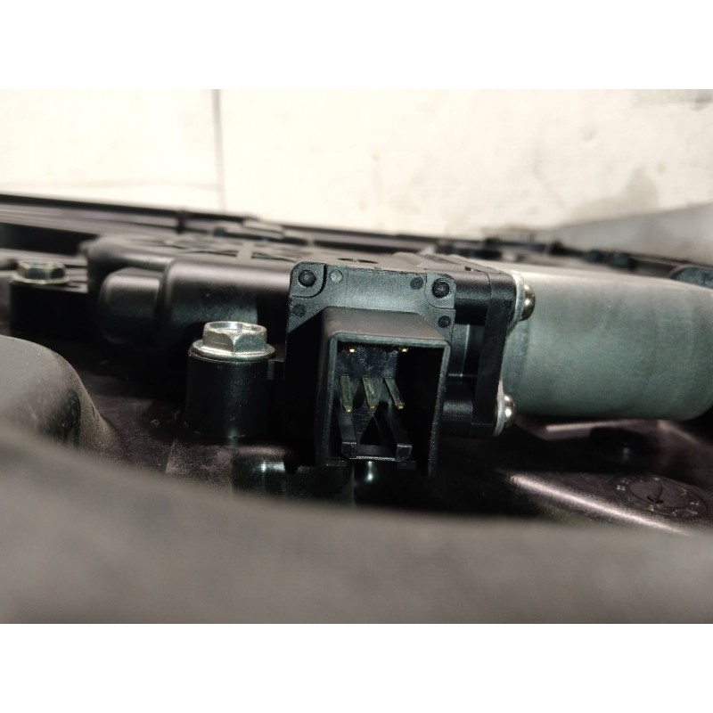 Recambio de elevalunas trasero izquierdo para mazda 6 kombi (gh) 2.0 crtd 140cv active sw referencia OEM IAM GS1D7397X  5P