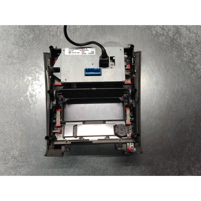 Recambio de sistema navegacion gps para lancia thesis (115) 2.4 jtd executive referencia OEM IAM 5WK78136 156037000 2J031058 502