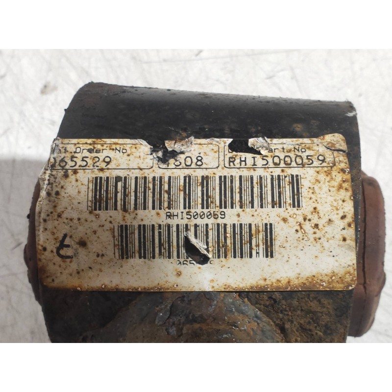 Recambio de brazo suspension inferior trasero izquierdo para land rover discovery 2.7 td v6 cat referencia OEM IAM RHI500059  