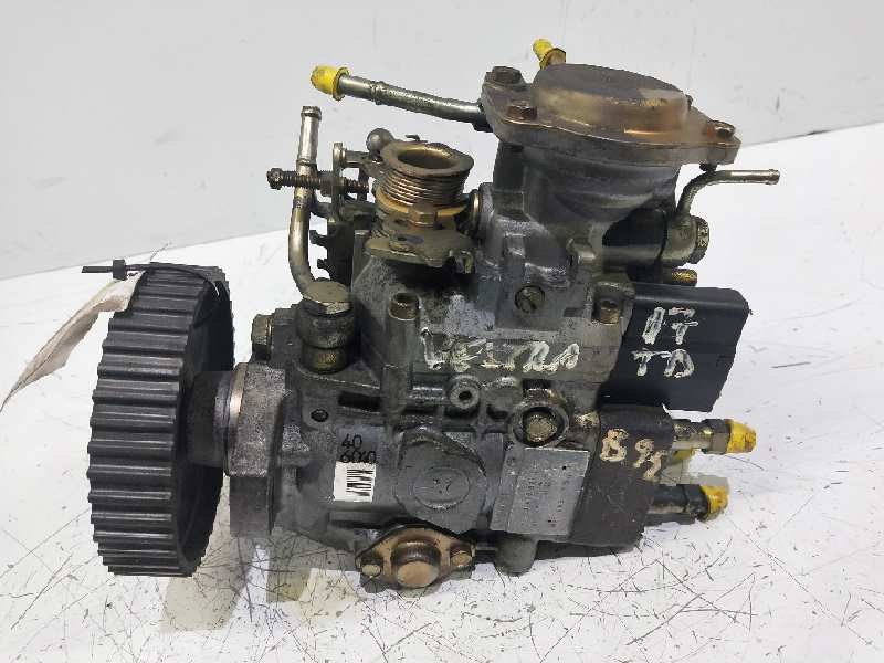 Recambio de bomba inyeccion para opel vectra b berlina 1.7 turbodiesel (17 dt / lu8) referencia OEM IAM 9460620012 BOSCH 