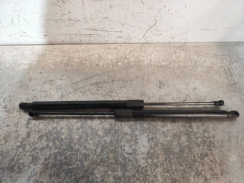 Recambio de amortiguadores maletero / porton para volkswagen golf vii lim. (5g1) advance bluemotion referencia OEM IAM 5G6827550