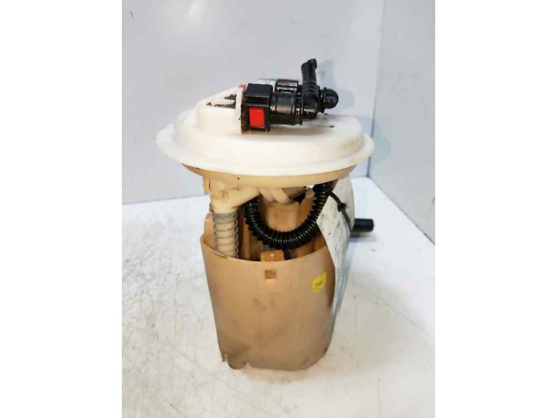 Recambio de bomba combustible para renault clio ii fase i (b/cbo) 1.4 16v referencia OEM IAM 8200027963 09745659903 MARWAL AFORA
