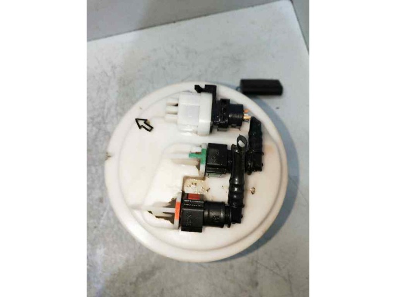 Recambio de bomba combustible para renault clio ii fase i (b/cbo) 1.4 16v referencia OEM IAM 8200027963 09745659903 MARWAL AFORA