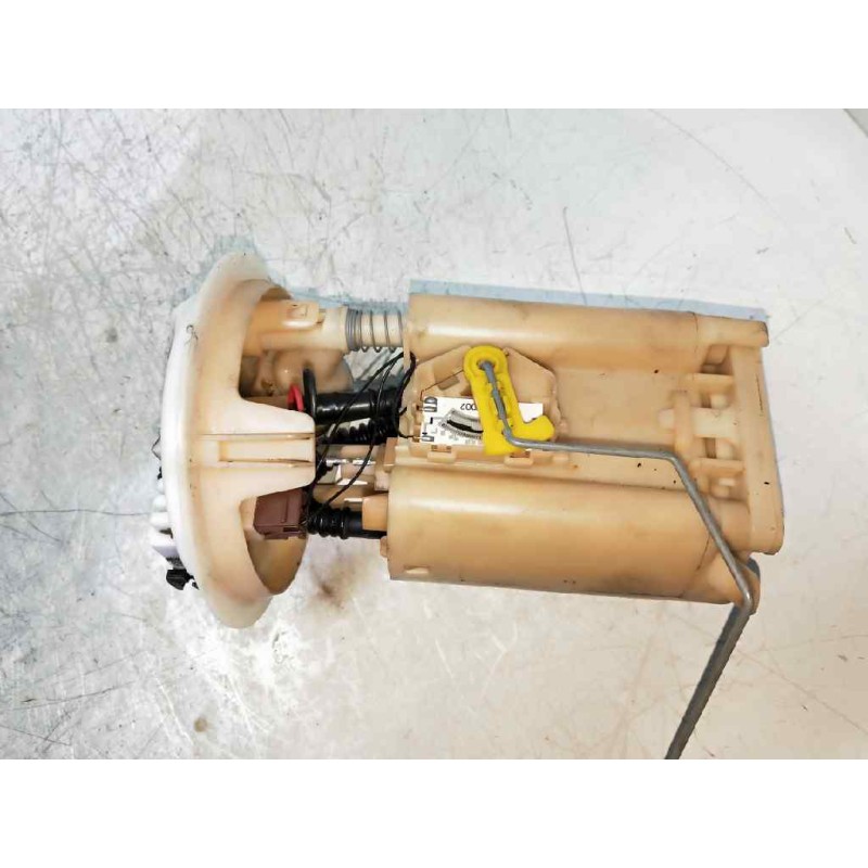 Recambio de bomba combustible para renault clio ii fase i (b/cbo) 1.4 16v referencia OEM IAM 8200027963 09745659903 MARWAL AFORA