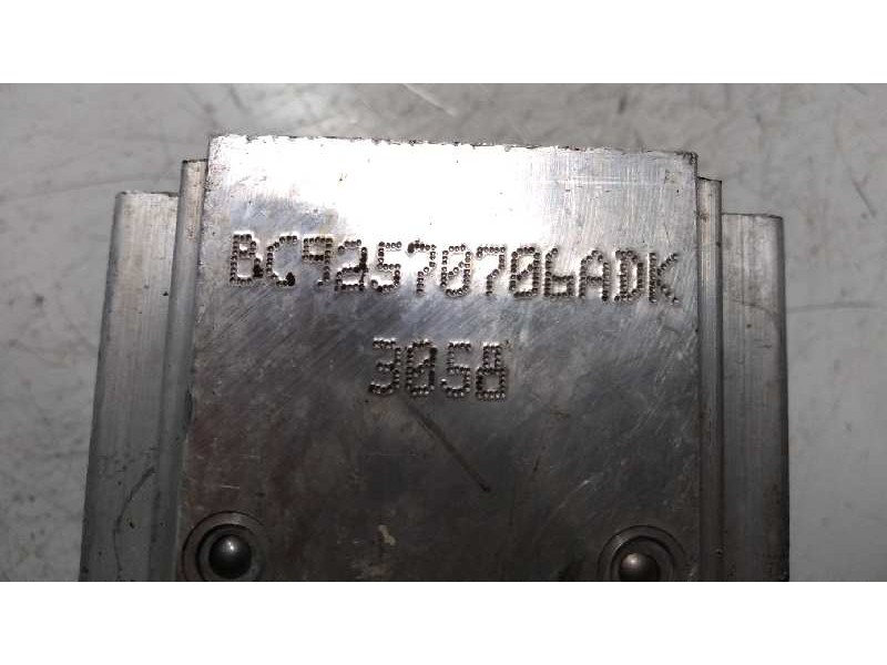 Recambio de abs para kia carnival 2.9 turbodiesel cat referencia OEM IAM 0K553437A0A S108198002 BC92570706ADK 3058