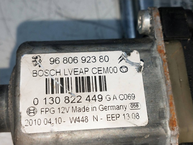 Recambio de elevalunas trasero izquierdo para peugeot 308 sw sport referencia OEM IAM 9680692380  5P R