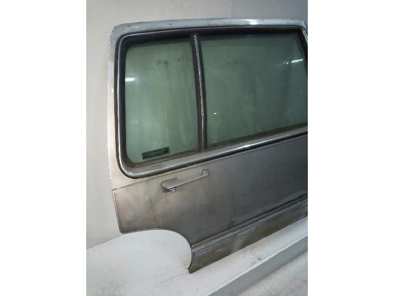 Recambio de puerta trasera derecha para cadillac deville 4.5 referencia OEM IAM   