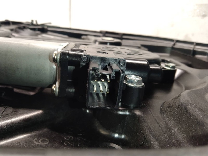Recambio de elevalunas trasero derecho para mazda 6 kombi (gh) 2.0 crtd 140cv active sw referencia OEM IAM GS1D7297X  5P