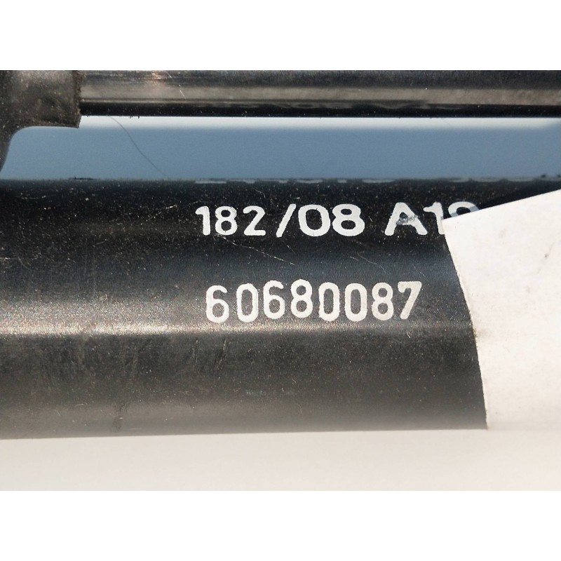 Recambio de amortiguadores maletero / porton para alfa romeo 159 (140) 2.4 jtdm 20v q4 ti referencia OEM IAM 60680087  