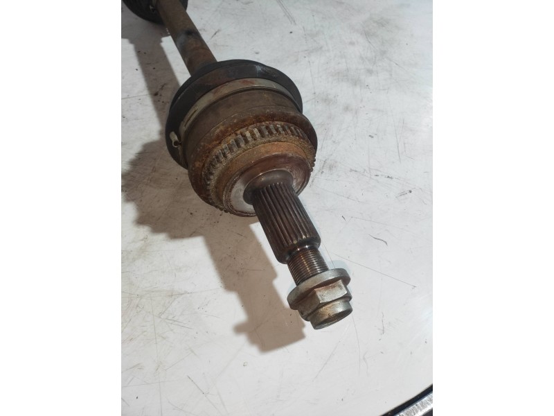 Recambio de transmision trasera derecha para land rover discovery 2.7 td v6 cat referencia OEM IAM   