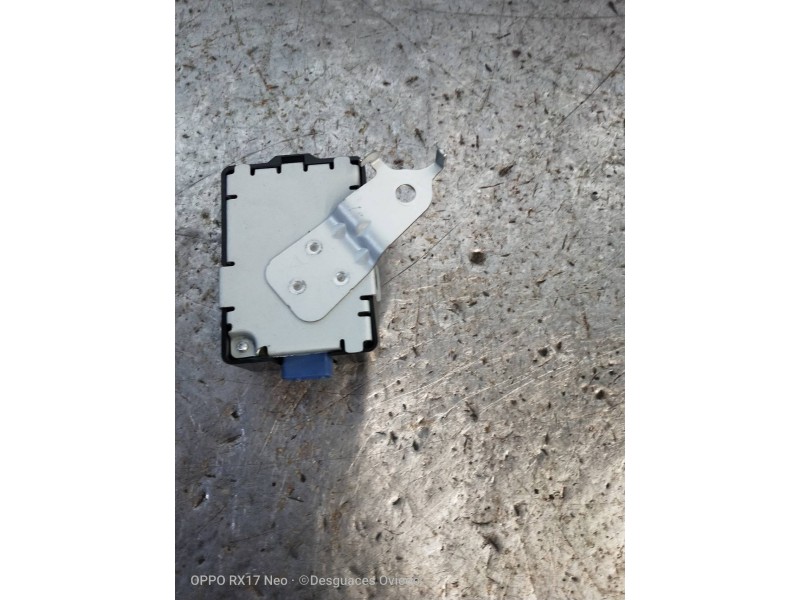 Recambio de modulo electronico para toyota land cruiser (j15) basis referencia OEM IAM 8974060072 61B704000 