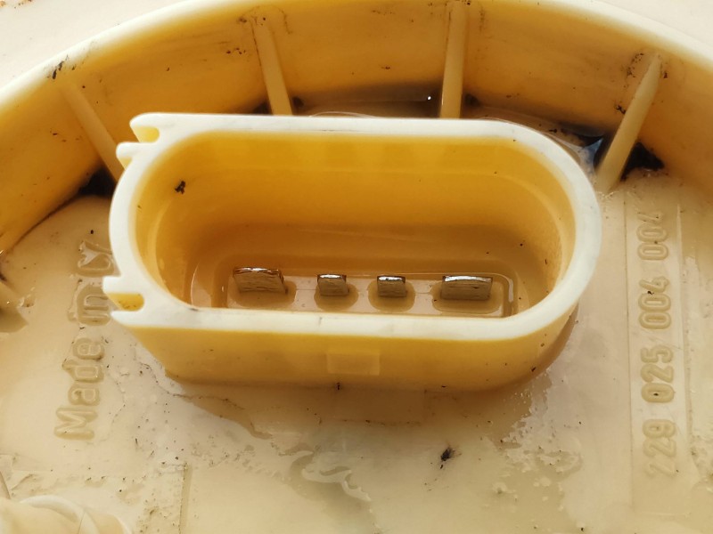 Recambio de bomba combustible para volkswagen touareg (7la) tdi r5 referencia OEM IAM 229025004004 7L6919679C 