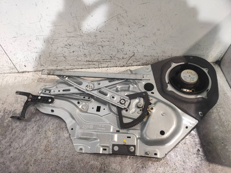 Recambio de elevalunas delantero izquierdo para kia soul diva referencia OEM IAM 824702KXXX 824501M000 2621004700