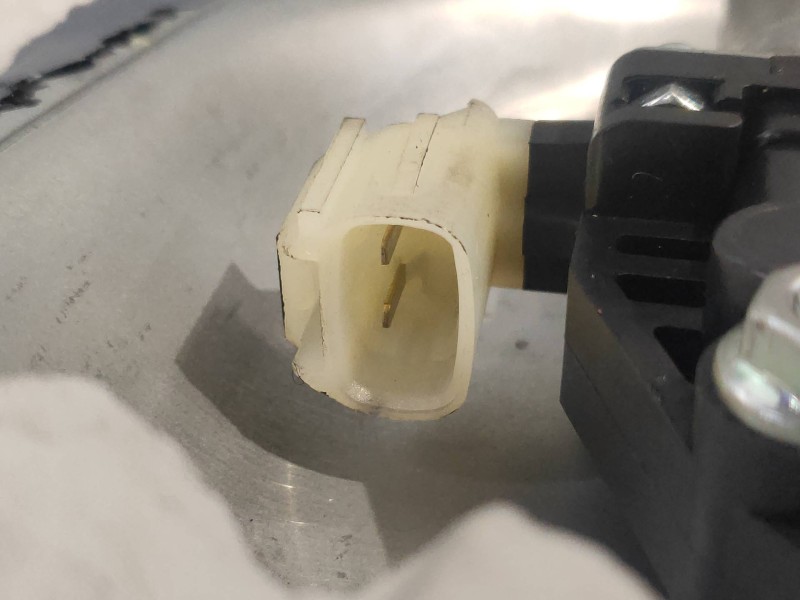 Recambio de elevalunas trasero derecho para kia soul diva referencia OEM IAM 834602KXXX 824601M000 2621004690