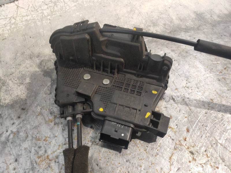 Recambio de motor cierre centralizado delantero derecho para kia soul diva referencia OEM IAM 813202K010  