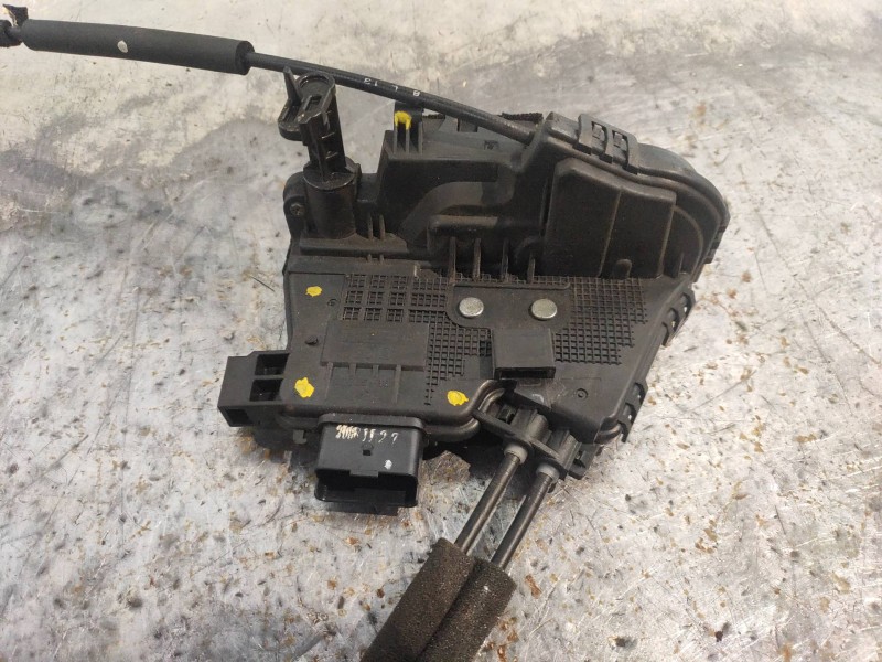 Recambio de motor cierre centralizado delantero izquierdo para kia soul diva referencia OEM IAM 813102K000  