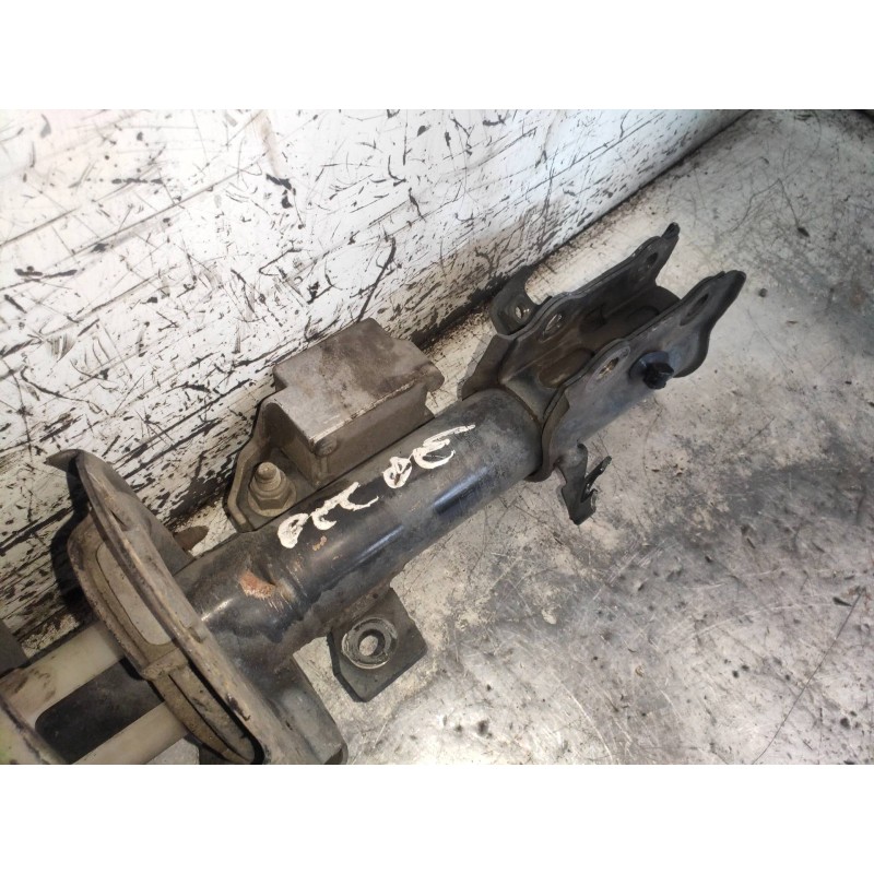 Recambio de amortiguador delantero derecho para ford fiesta (ccn) st-line referencia OEM IAM C1BC18045LD  