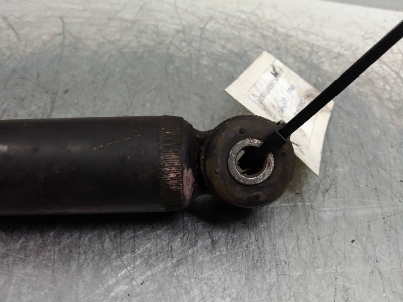 Recambio de amortiguador trasero para daewoo lanos 1.6 cat referencia OEM IAM   
