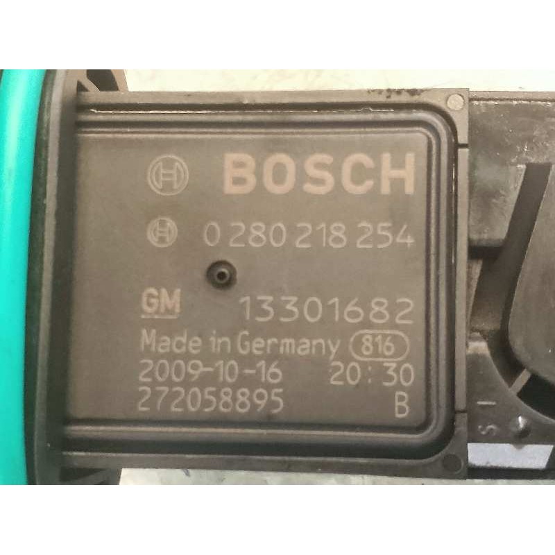 Recambio de caudalimetro para opel astra j lim. 1.6 16v cat referencia OEM IAM 0280218254 13301682 272058895 BOSCH