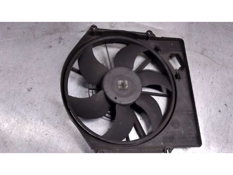 Recambio de electroventilador para renault clio ii fase i (b/cbo) 1.9 d referencia OEM IAM 9020933Q 77008363110 GATE