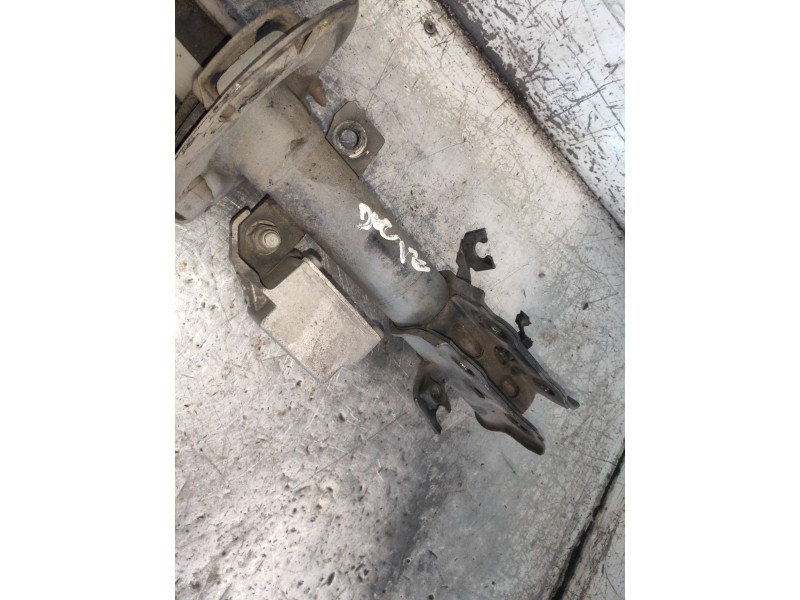 Recambio de amortiguador delantero izquierdo para ford fiesta (ccn) st-line referencia OEM IAM C1BC18K001LD  