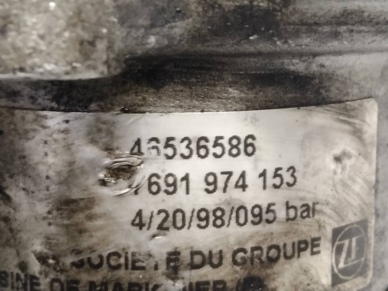 Recambio de bomba direccion para lancia kappa berlina 2.4 turbodiesel referencia OEM IAM 46536586 4691974153 