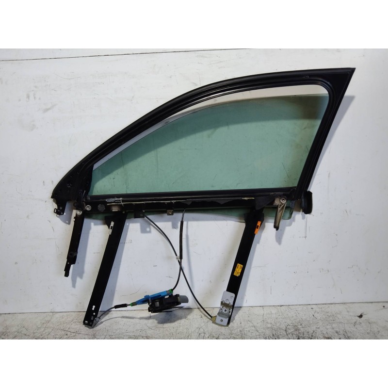 Recambio de elevalunas delantero derecho para audi s4 berlina (8e) 4.2 referencia OEM IAM 8E0837462B 8E1959802E 105845108 5WK470