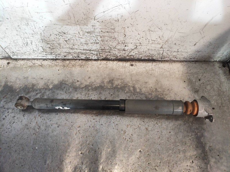 Recambio de amortiguador trasero derecho para ford fiesta (ccn) st-line referencia OEM IAM C1BC18080BD  