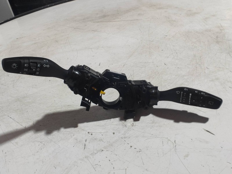 Recambio de mando luces para hyundai i20 coupe 1.2 16v cat referencia OEM IAM   