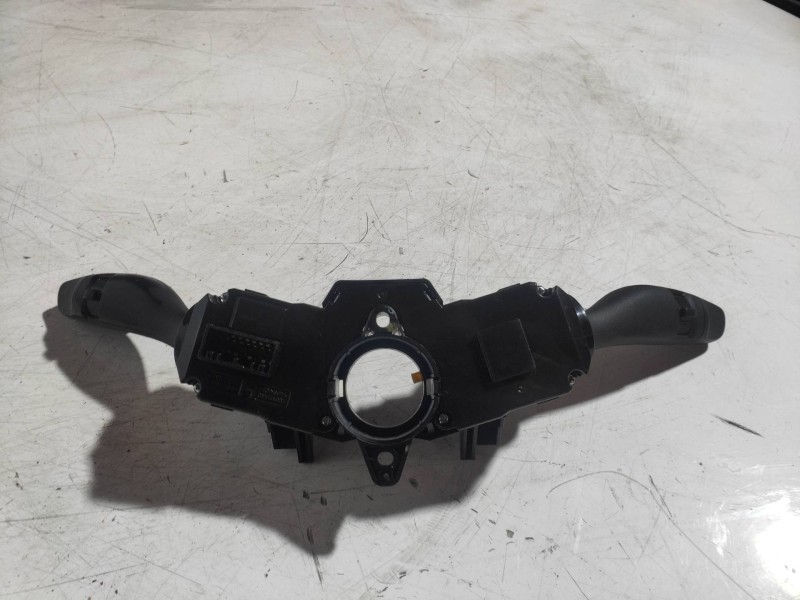 Recambio de mando luces para hyundai i20 coupe 1.2 16v cat referencia OEM IAM   
