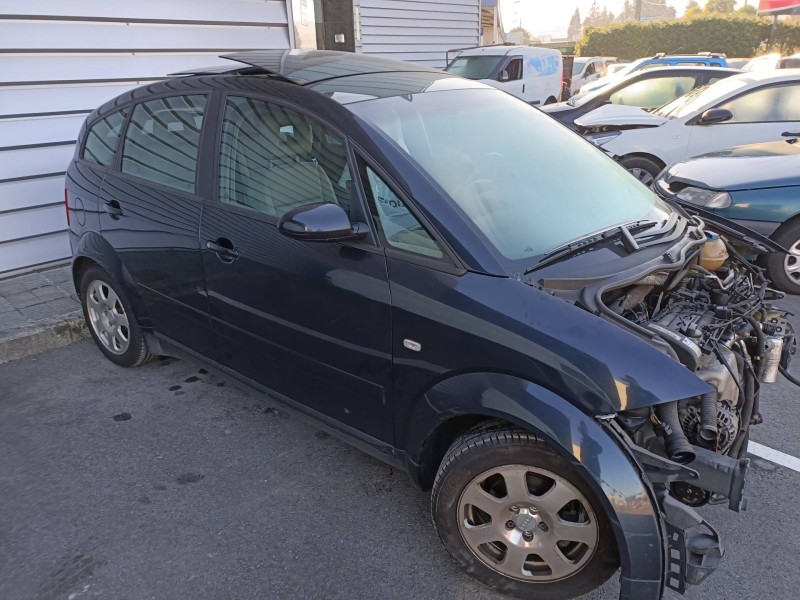 audi a2 (8z) del año 2001
