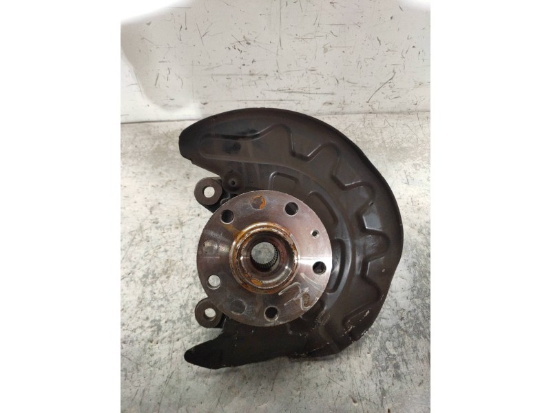 Recambio de mangueta delantera izquierda para volkswagen golf vii lim. (5g1) advance bluemotion referencia OEM IAM   