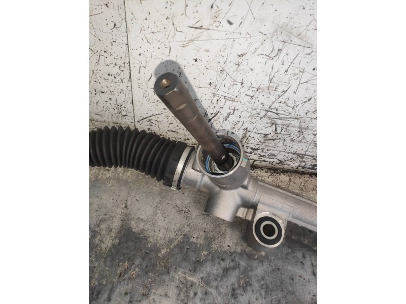 Recambio de cremallera direccion para ford fiesta (ccn) st-line referencia OEM IAM 8V513200DM  