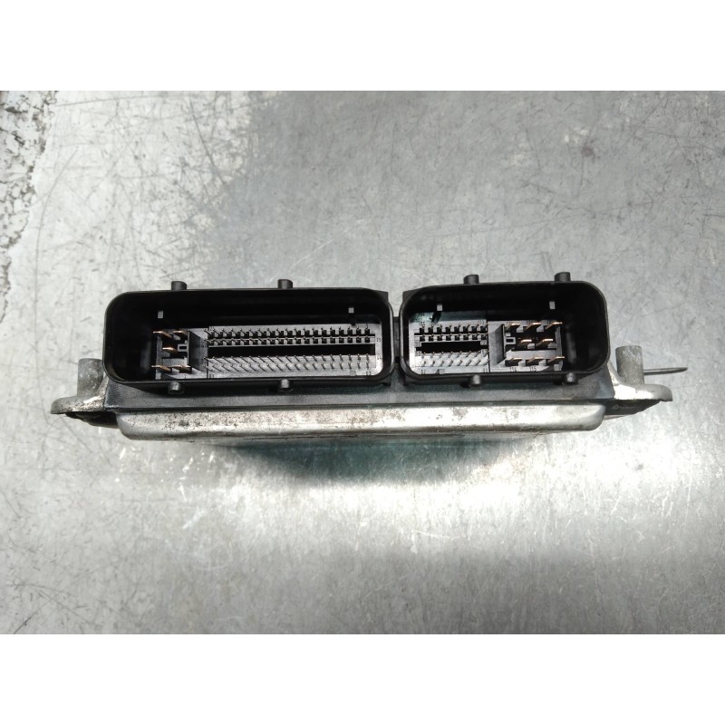 Recambio de centralita motor uce para audi a3 (8l) 1.9 tdi ambiente referencia OEM IAM 0281010981 038906019FT EDC15P