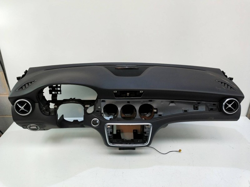 Recambio de salpicadero para mercedes clase cla (w117) shooting brake cla 220 d (117.903) referencia OEM IAM   