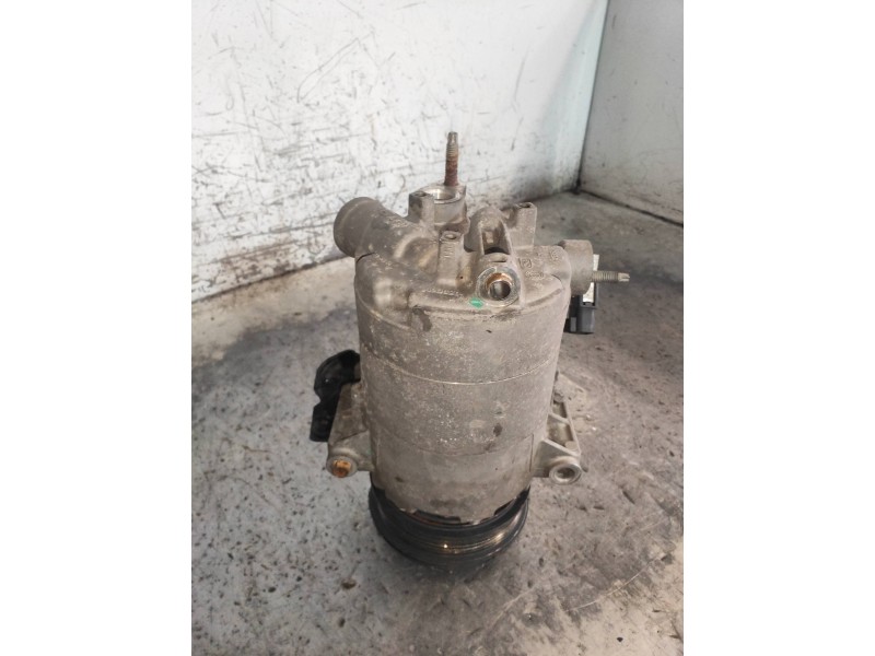 Recambio de compresor aire acondicionado para ford fiesta (ccn) st-line referencia OEM IAM C1B119D629AG  