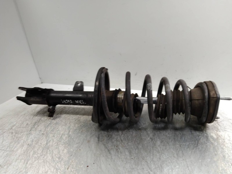 Recambio de amortiguador trasero derecho para lexus rx300 (mcu15) 3.0 referencia OEM IAM   