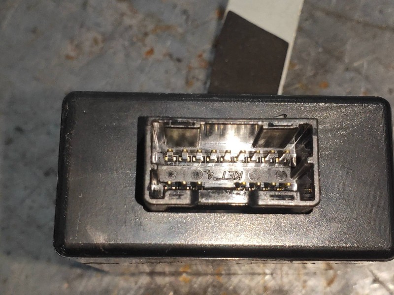 Recambio de modulo electronico para kia soul diva referencia OEM IAM 952102K100  