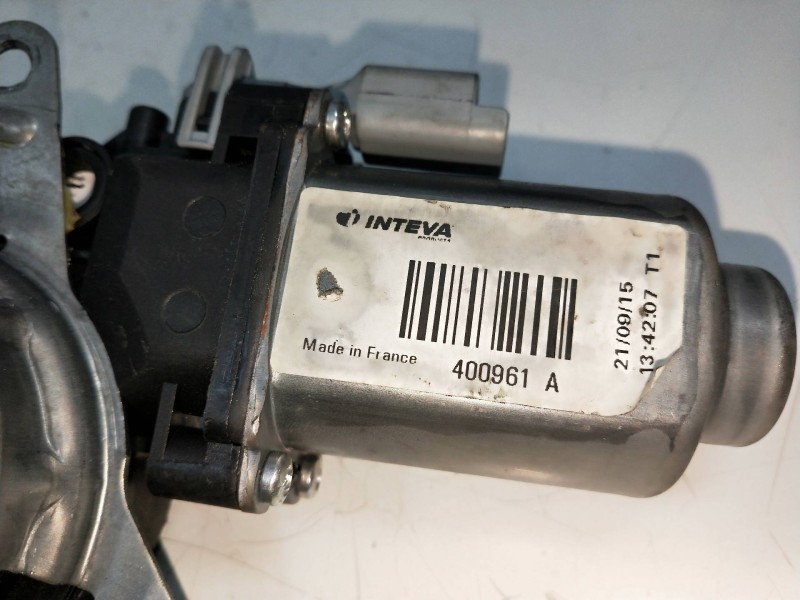 Recambio de elevalunas delantero izquierdo para peugeot 806 st turbo referencia OEM IAM 400961A  5P