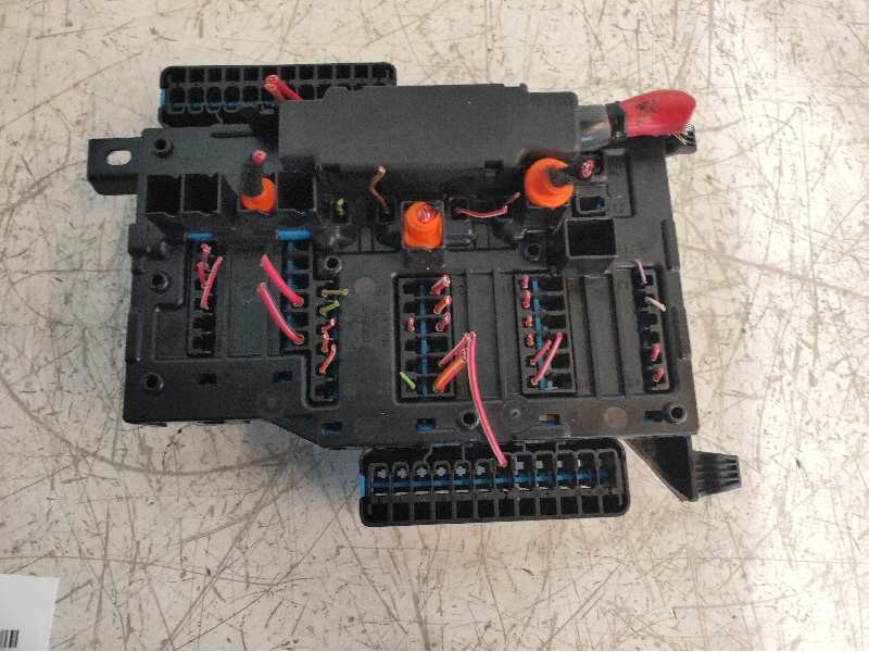 Recambio de caja reles / fusibles para mini mini (f56) cooper s referencia OEM IAM 927035601 141108 