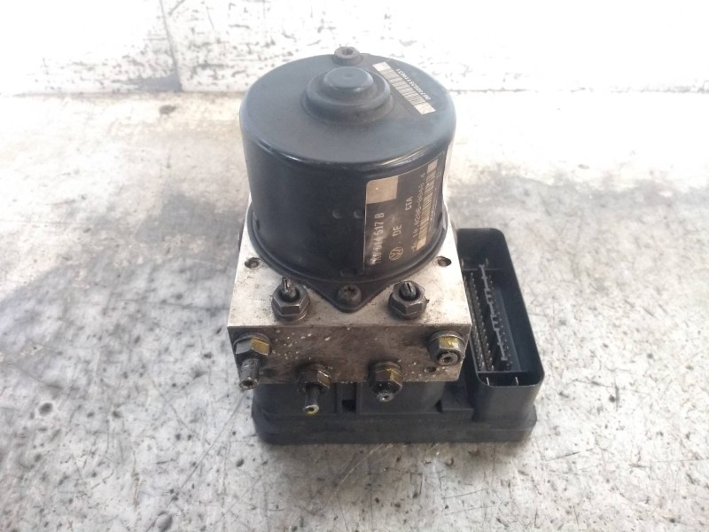 Recambio de abs para audi a3 (8p) 2.0 fsi ambiente referencia OEM IAM 10096003433 10020600404 1K0614517B