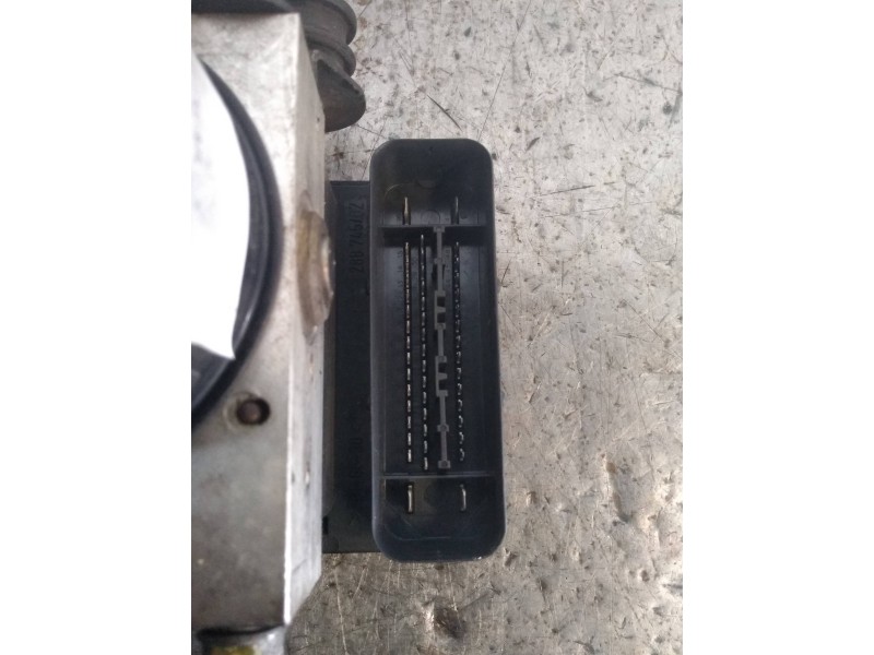 Recambio de abs para audi a3 (8p) 2.0 fsi ambiente referencia OEM IAM 10096003433 10020600404 1K0614517B